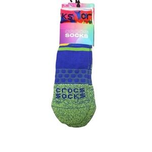 NEW CROCS Adult Large Quarter Length Graphic Socks (3-pairs)